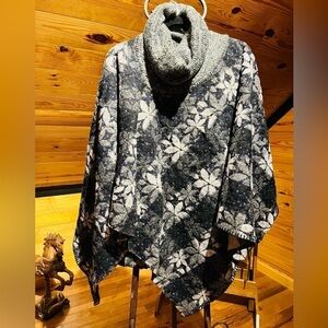 Anthropologie Wintertide Poncho Sweater Wool Blend Reversible Pullover